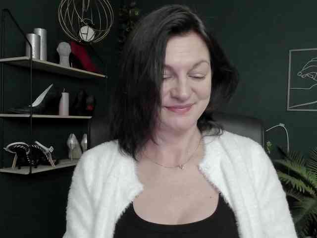 mrsVivian webcam