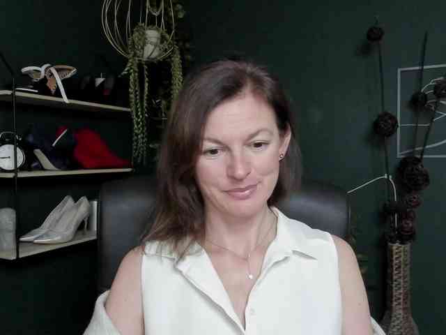 mrsVivian webcam