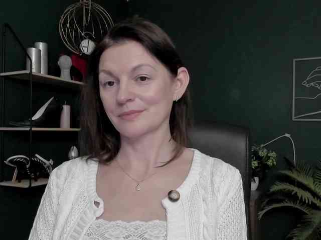 mrsVivian webcam