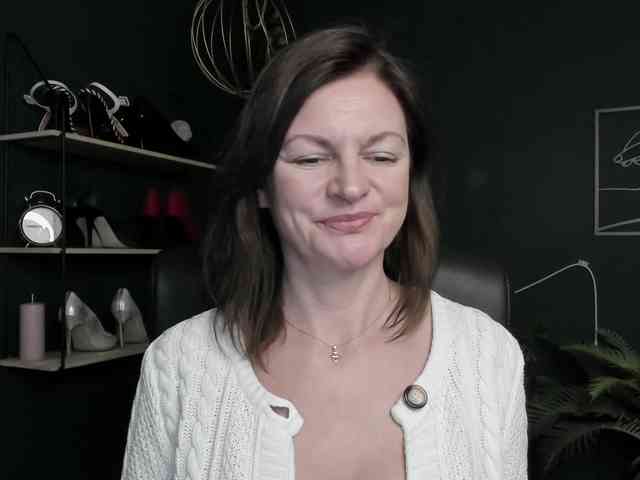 mrsVivian webcam