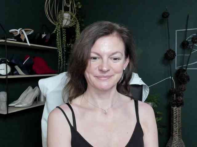 mrsVivian webcam