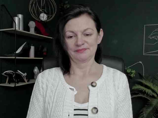 mrsVivian webcam