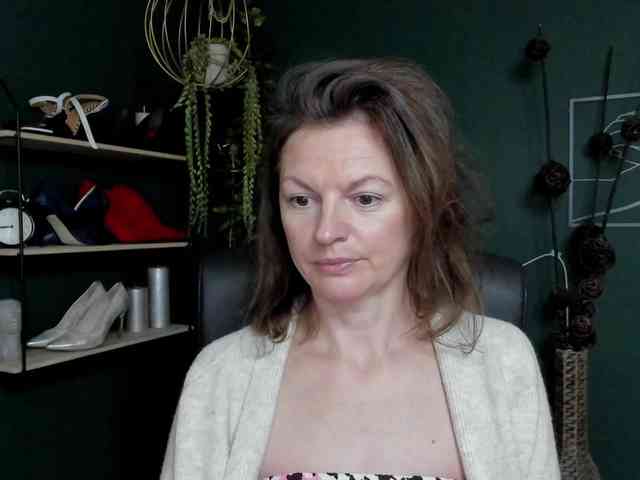 mrsVivian webcam