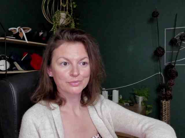 mrsVivian webcam