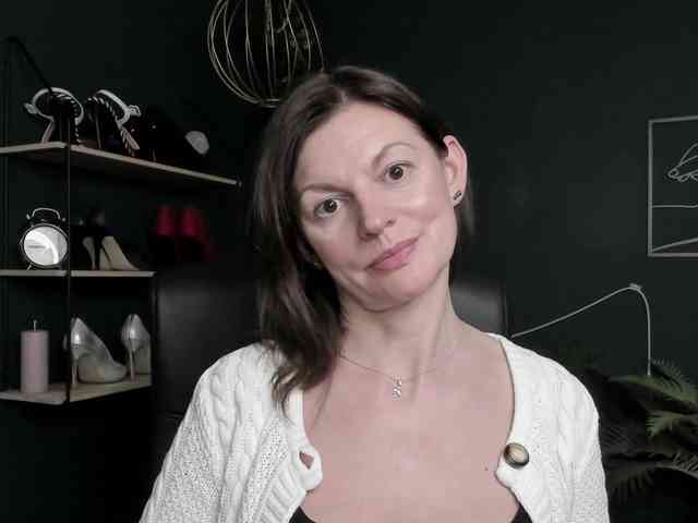mrsVivian webcam