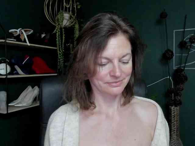 mrsVivian webcam