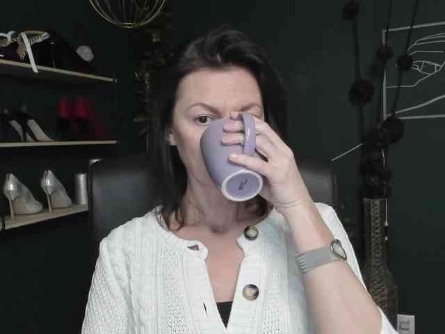 mrsVivian webcam