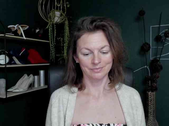 mrsVivian webcam