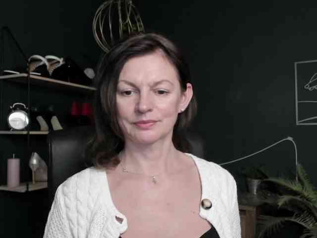 mrsVivian webcam