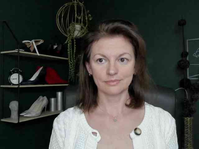 mrsVivian webcam
