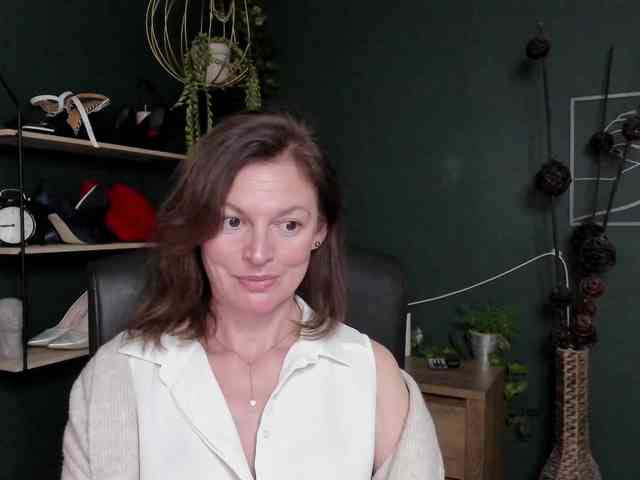 mrsVivian webcam