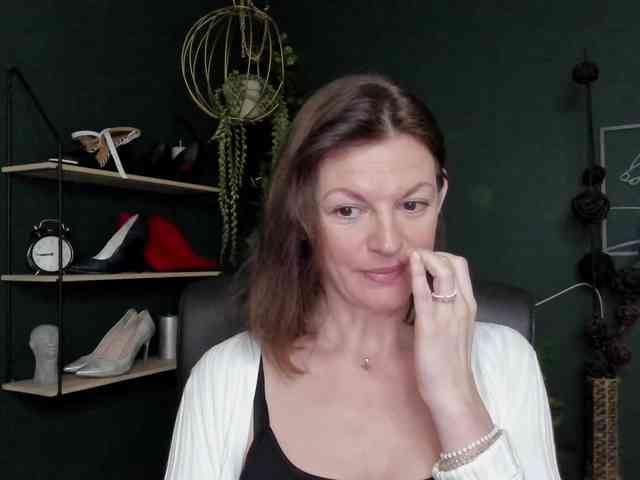 mrsVivian webcam