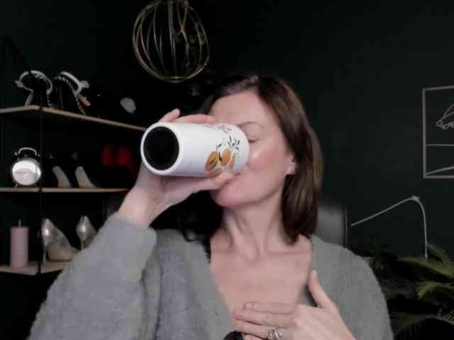 mrsVivian webcam