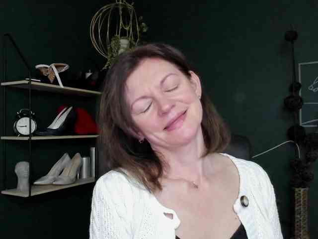 mrsVivian webcam