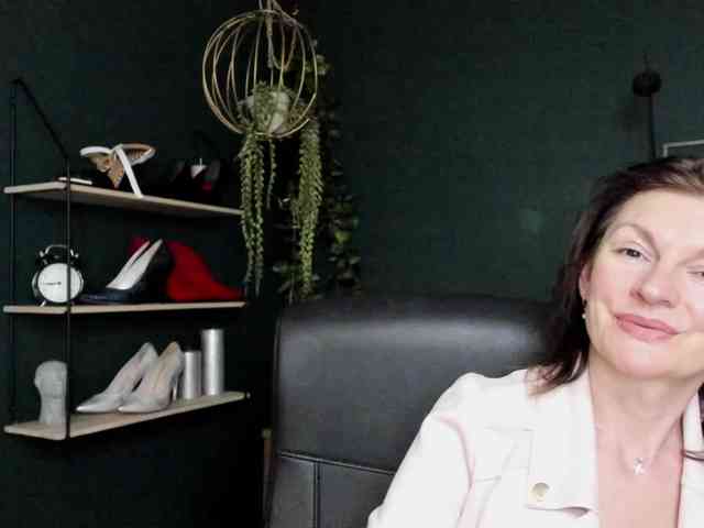 mrsVivian webcam