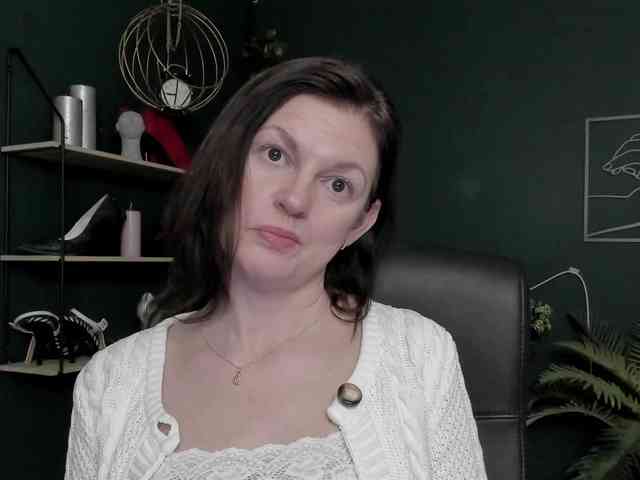 mrsVivian webcam