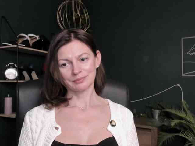 mrsVivian webcam