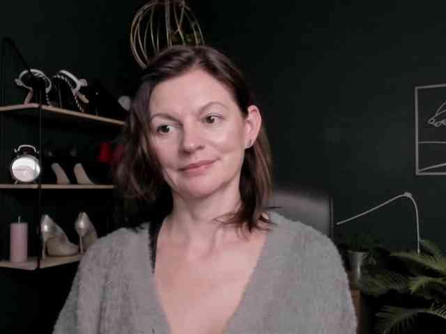 mrsVivian webcam