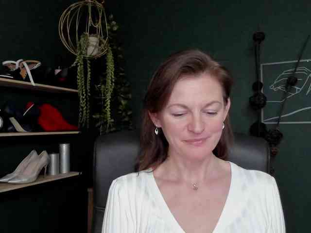 mrsVivian webcam