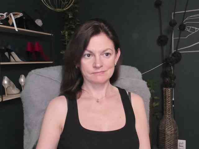 mrsVivian webcam