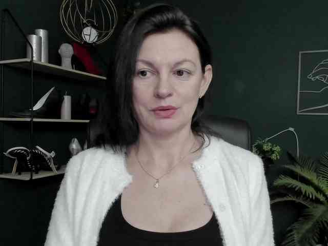 mrsVivian webcam