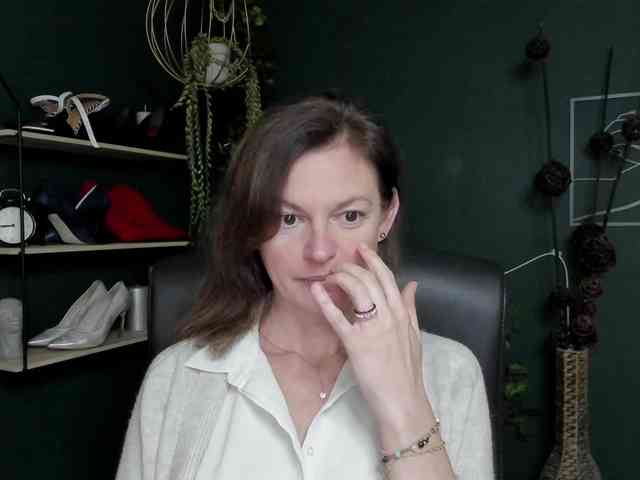 mrsVivian webcam