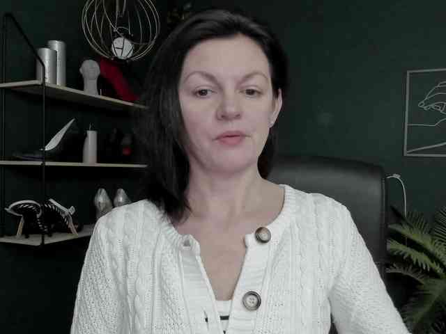 mrsVivian webcam