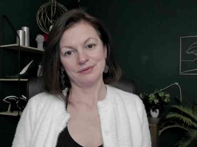 mrsVivian webcam