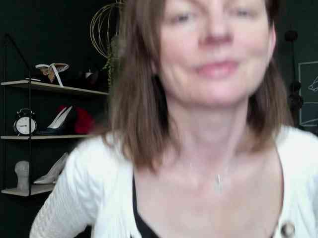 mrsVivian webcam