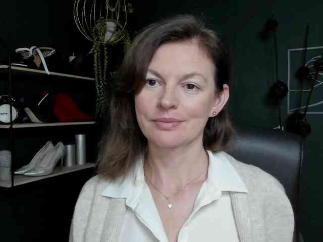 mrsVivian webcam