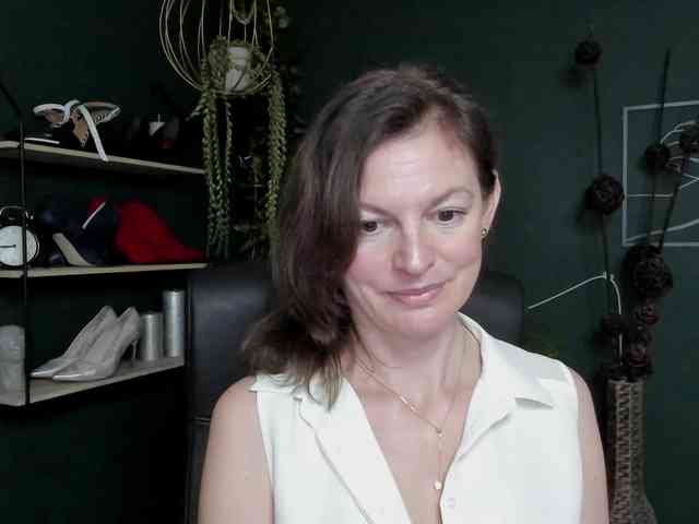 mrsVivian webcam
