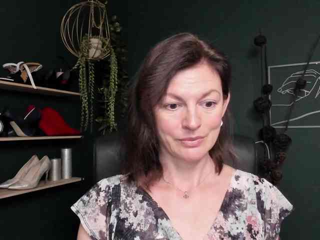 mrsVivian webcam
