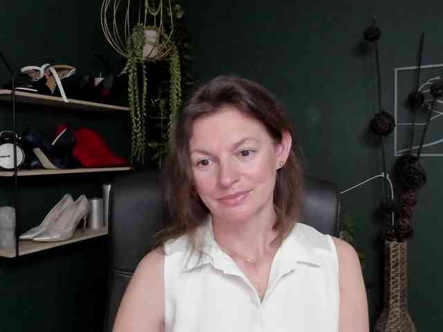 mrsVivian webcam