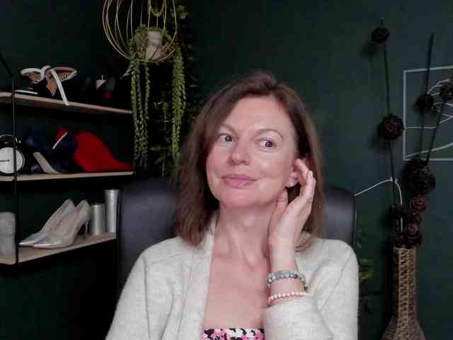 mrsVivian webcam