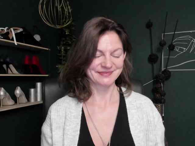 mrsVivian webcam