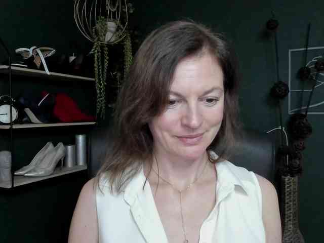 mrsVivian webcam