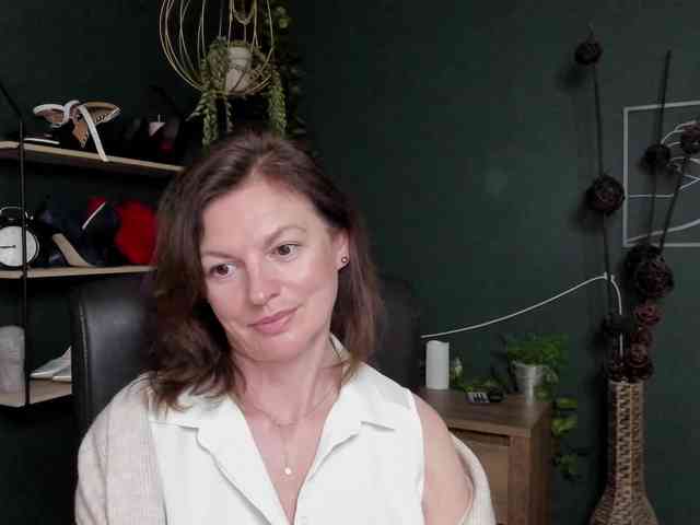 mrsVivian webcam