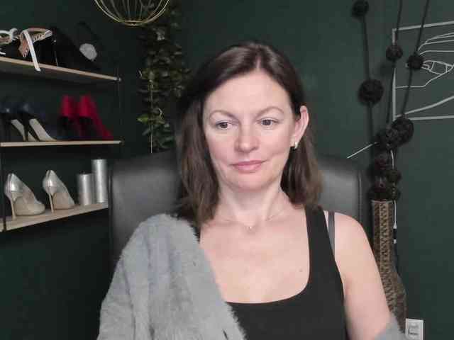 mrsVivian webcam