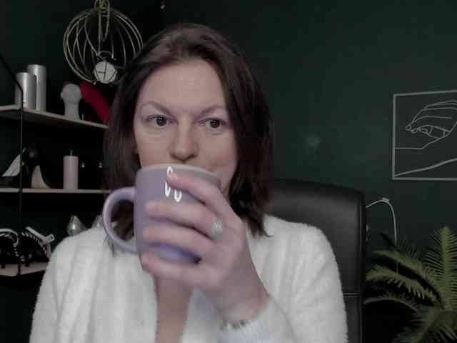 mrsVivian webcam