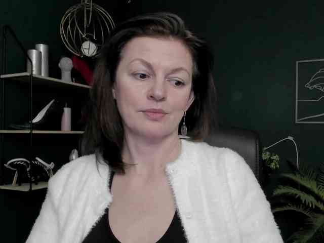 mrsVivian webcam
