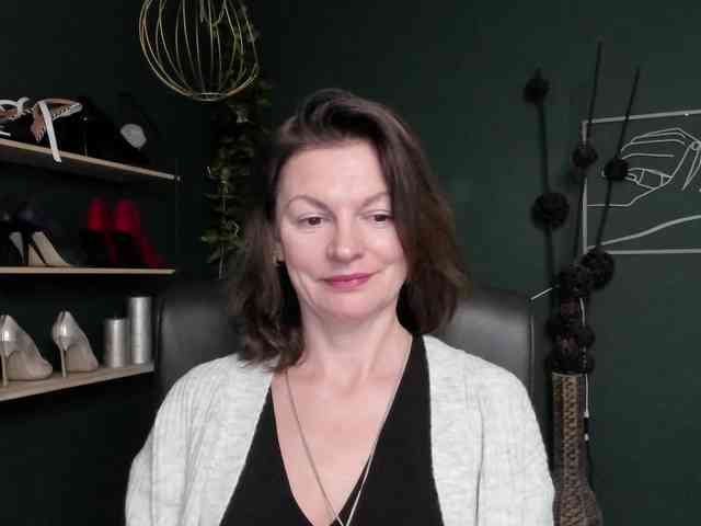 mrsVivian webcam