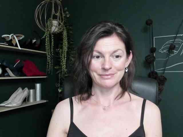 mrsVivian webcam