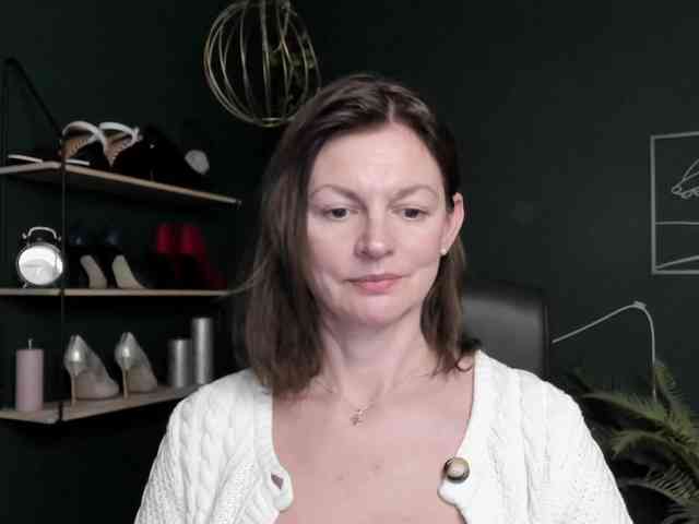 mrsVivian webcam
