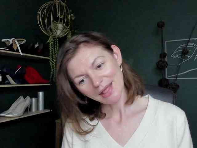 mrsVivian webcam