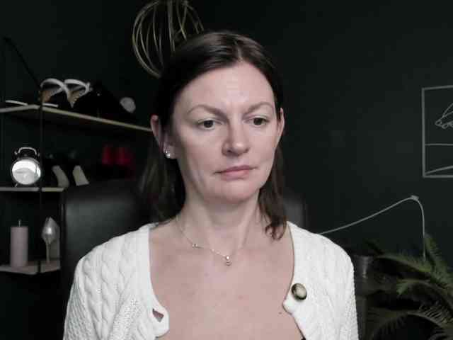 mrsVivian webcam