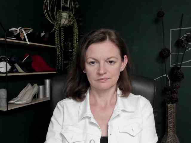 mrsVivian webcam