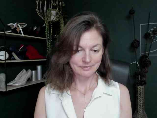mrsVivian webcam