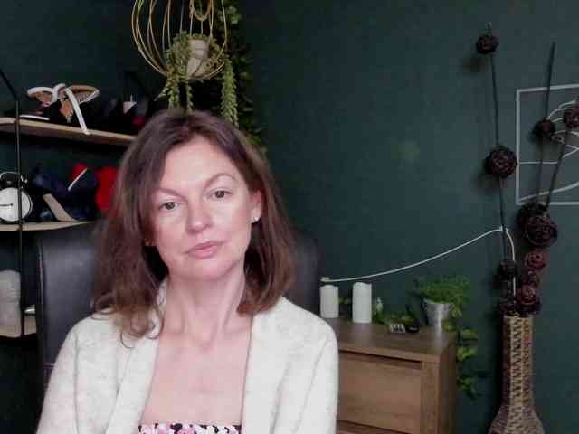 mrsVivian webcam