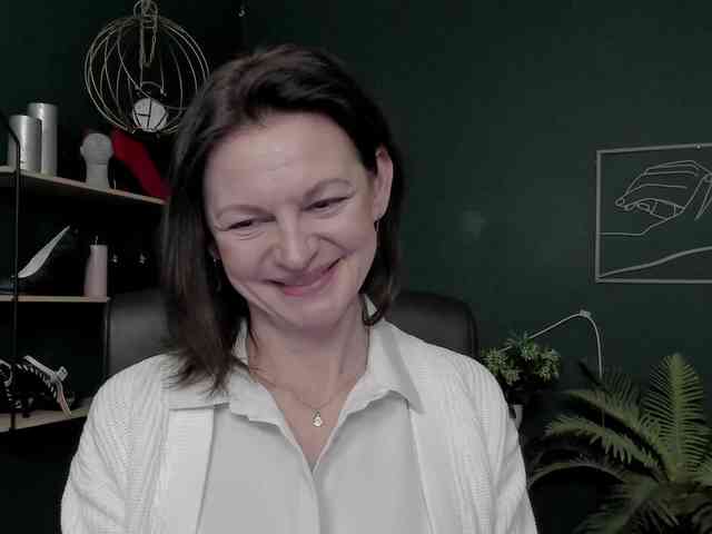 mrsVivian webcam