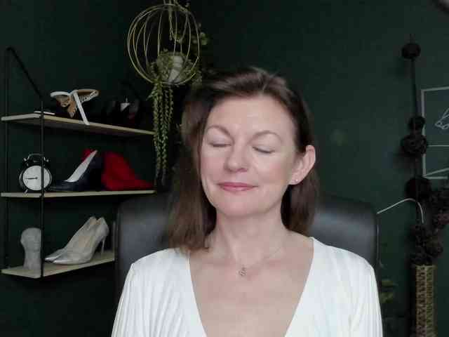 mrsVivian webcam